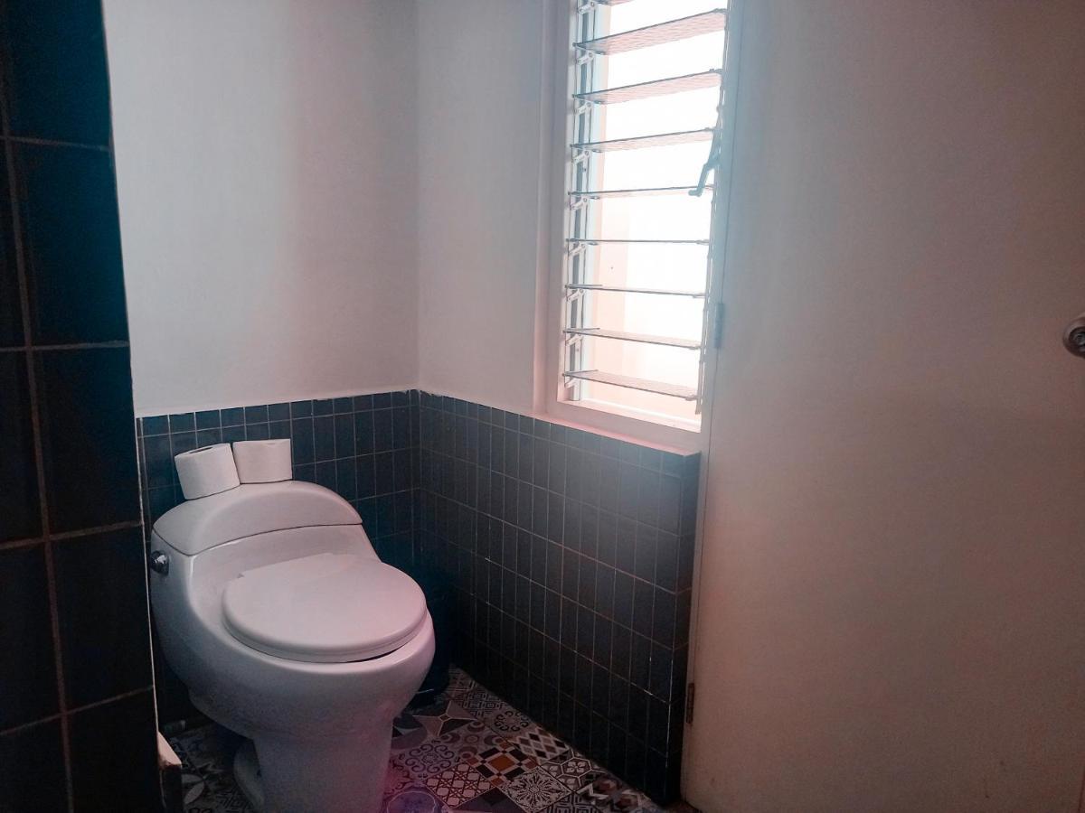 ☆miraflores Centrico☆pequeno/tv Con Netflix