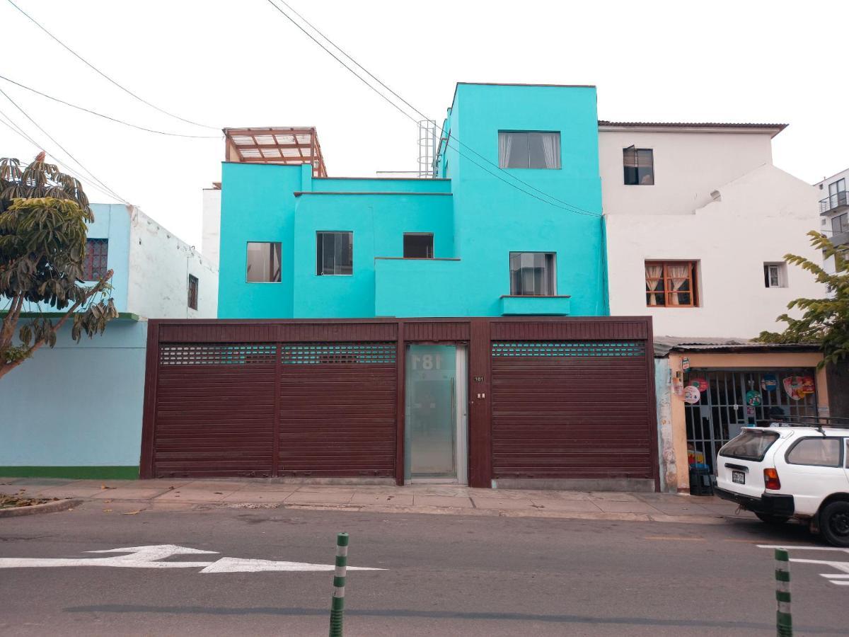 Guest house ☆miraflores Centrico☆pequeno/tv Con Netflix
